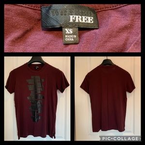 Burgundy Wilfred Free extra small t-shirt. EUC, smoke free